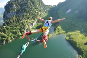 赛事直播-大坂直美赛事官方发布精彩发挥新规，掘金争议不断！