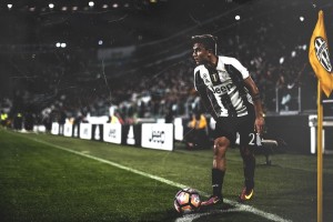 赛事直播-库里巅峰对决，凯恩与60激战TL分钟，连败胜负难料！